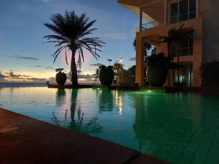 Karon Sea View Beach Apartment 외부 사진